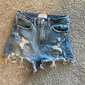 Abercrombie High Rise Mom Short Sz 25